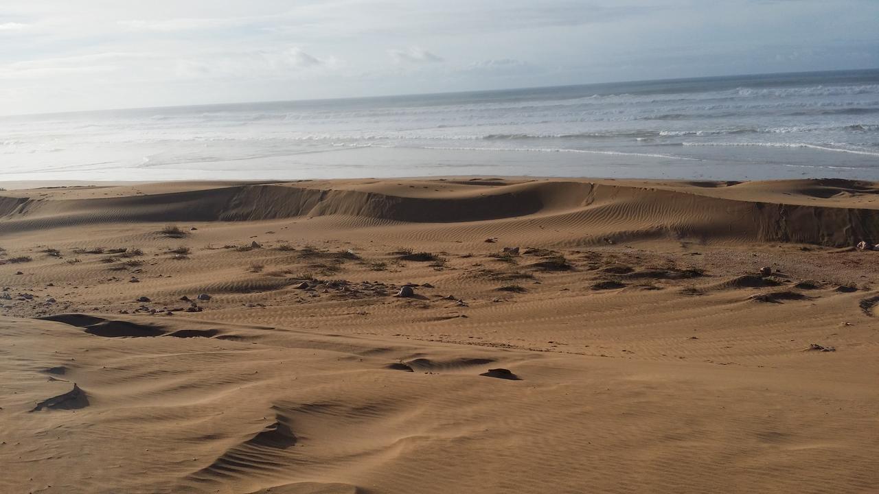 Aglou Plage Grande Maison De Caractere Tout Confort Les Pieds Dans L'Eau Exterior foto
